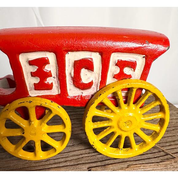 Cast Iron Collectible Toy Horse Ice Wagon - Picture 4 of 6